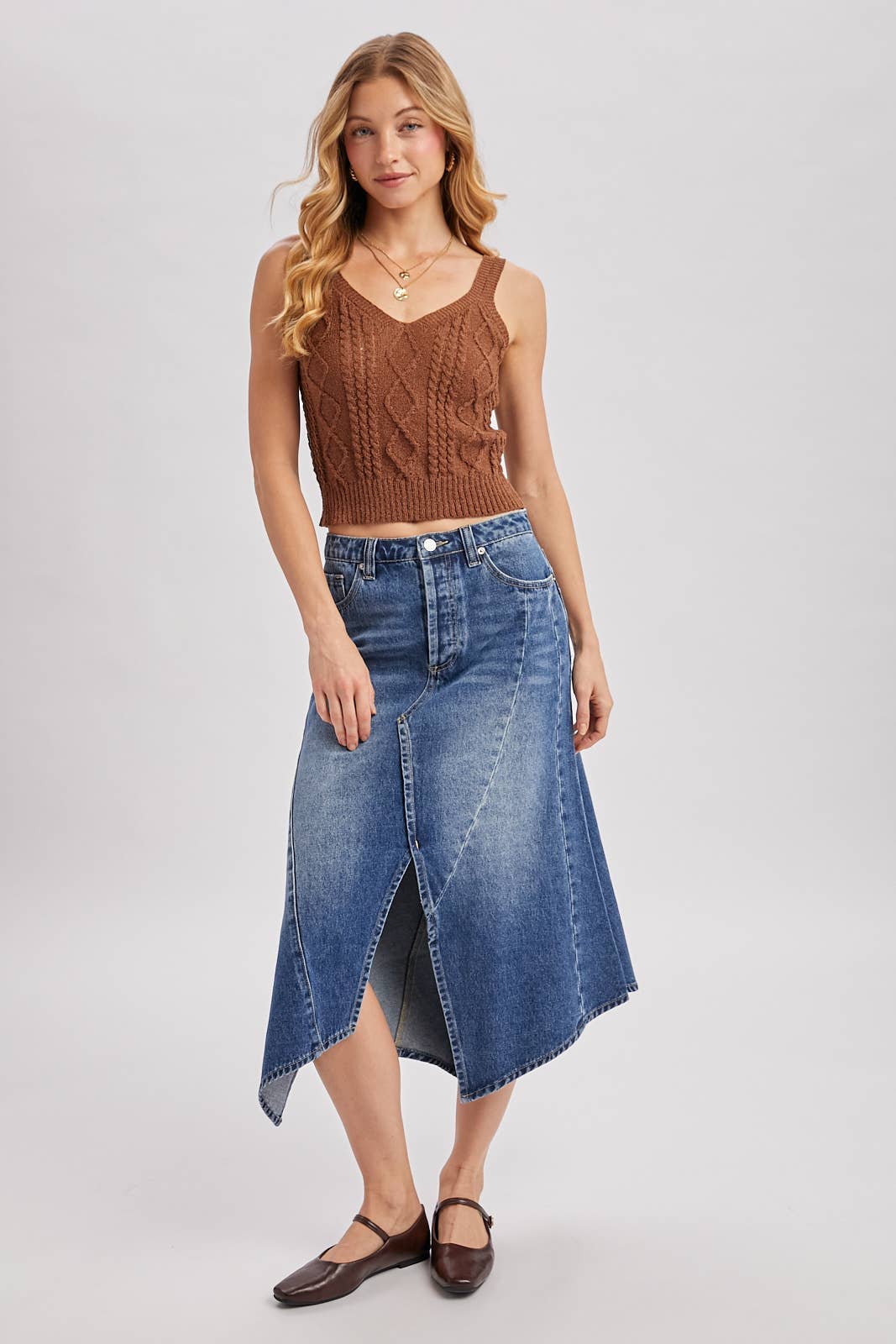 CABLE KNIT V-NECK SLEEVELESS TOP