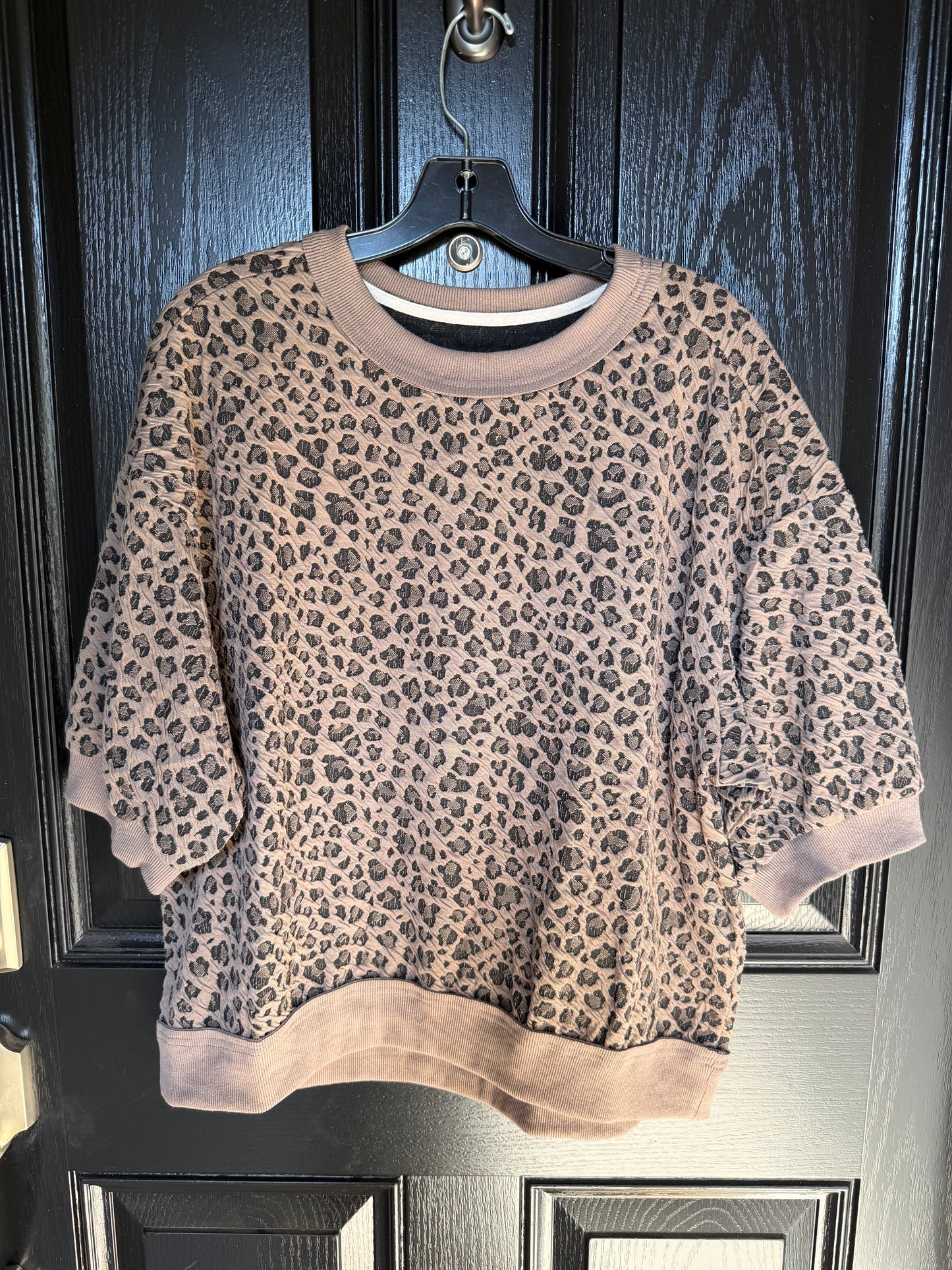 Knit Puff Sleeve Leopard Top