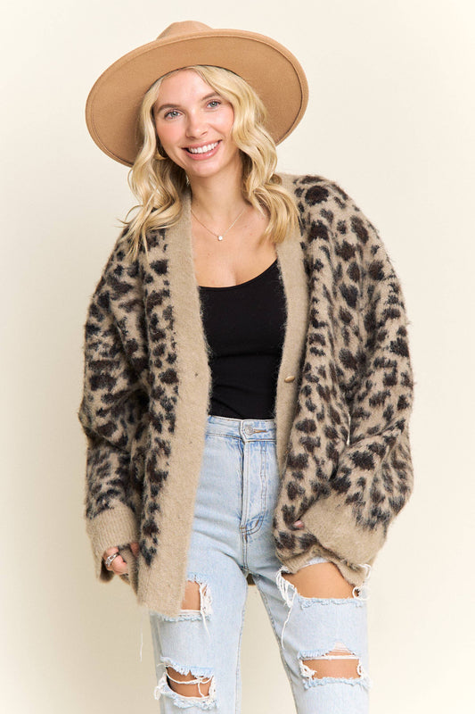 LEOPARD PRINT FUZZY KNIT CARDIGAN