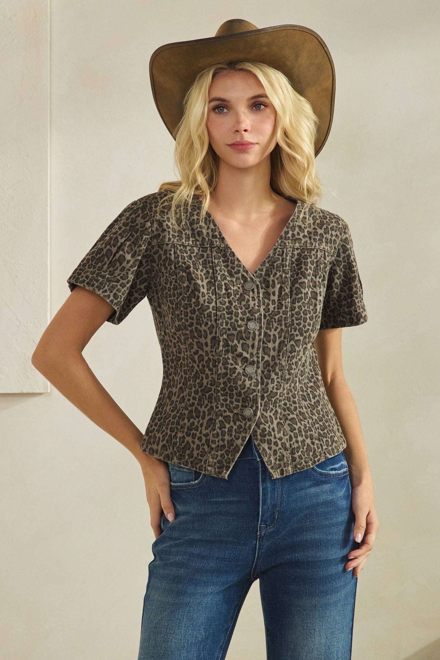 Leopard short sleeve denim top
