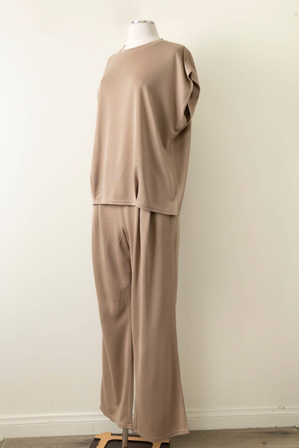 Solid Knit Comfy Top & Pants Set Color Mocha