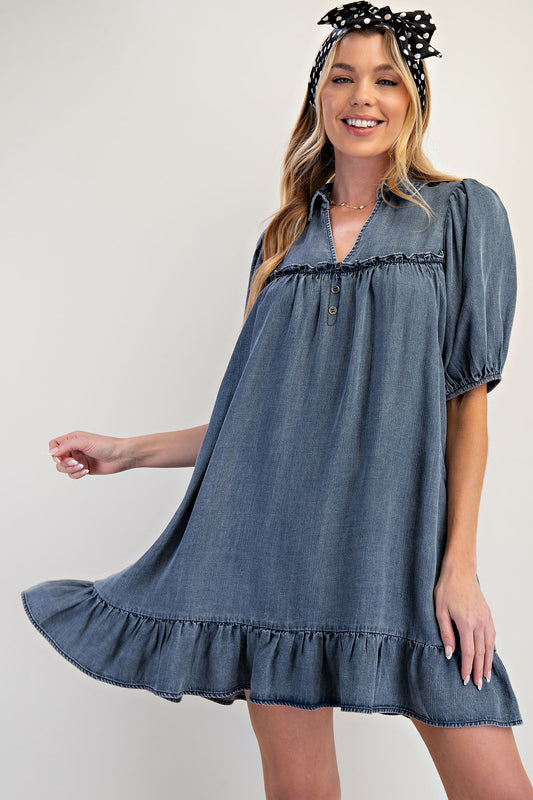 RUFFLE BOTTOM WASHED CHAMBRAY DRESS WASHED DENIM